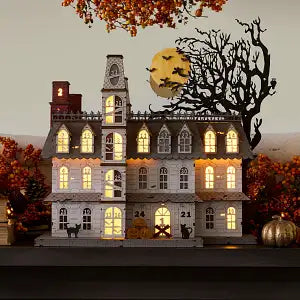 Halloween Décor